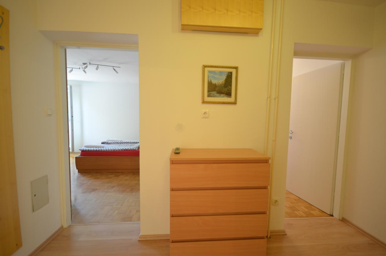 Apartment Near The Train Station Ljubljana
